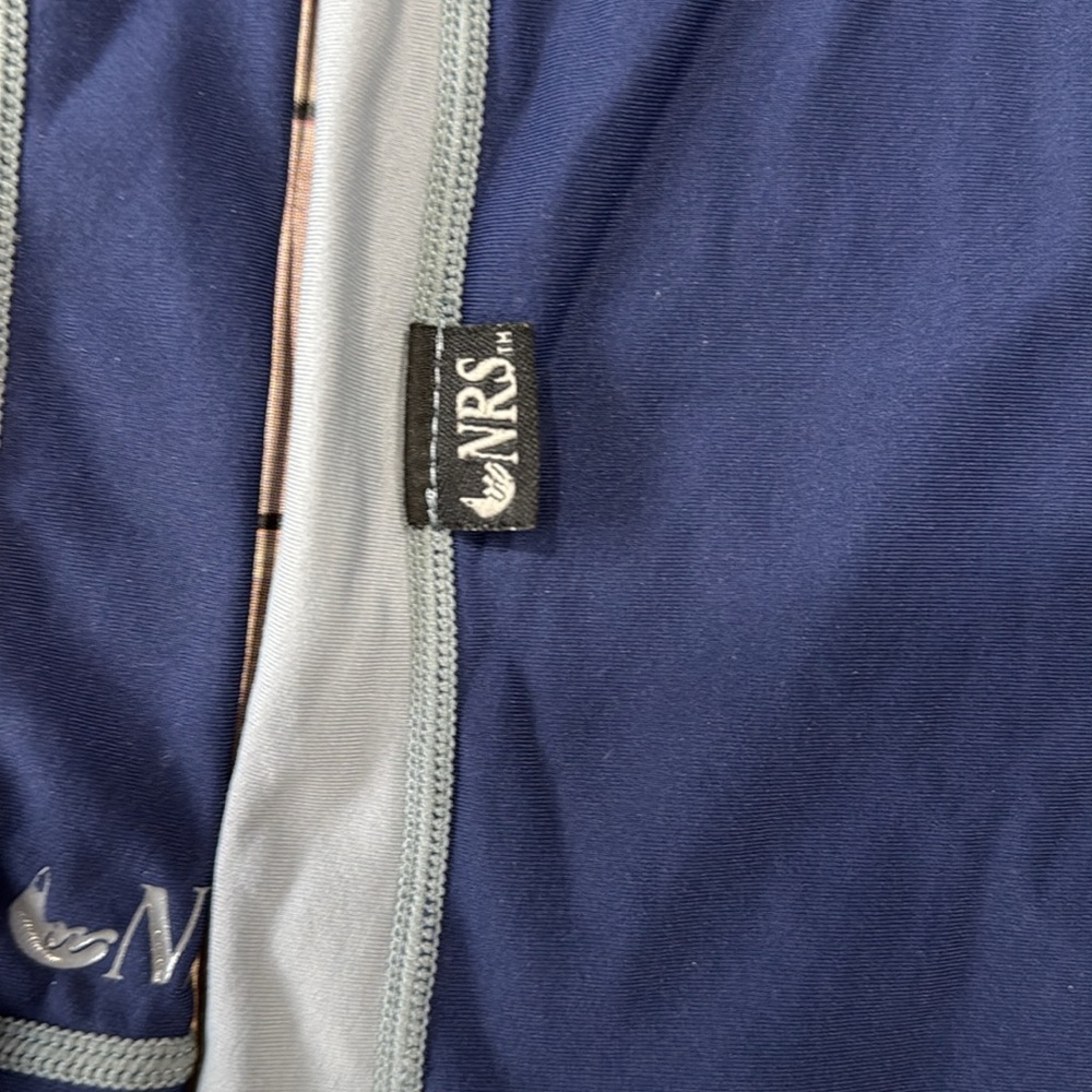 NRS Base-layer Rash Guard - Picture 8 of 9